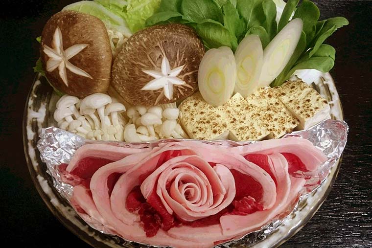 森井旅館の猪鍋