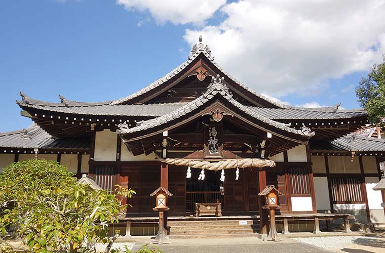 湯神社