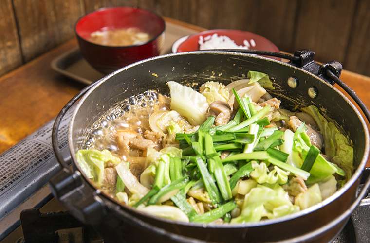 山びこの鶏ちゃん定食