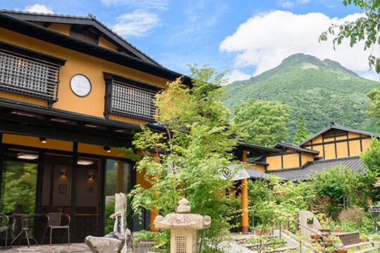 由布院温泉　楓の小舎