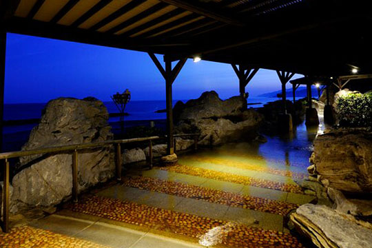 瀬波温泉　大観荘　せなみの湯