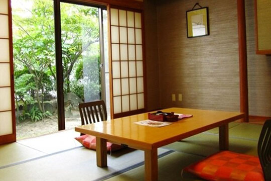 鳥取温泉　観水庭こぜにや