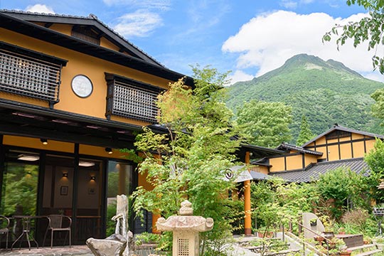 由布院温泉　楓の小舎