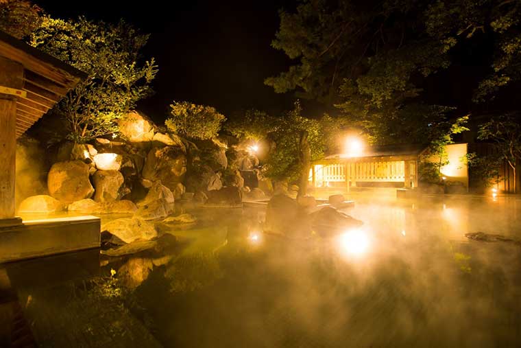 別府温泉　ホテル白菊