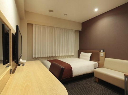 ヴィアイン新大阪ウエスト