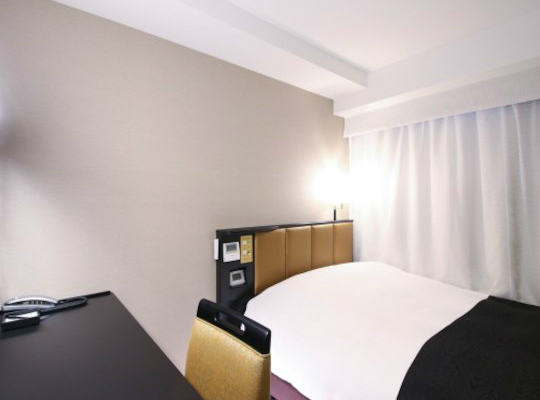 アパホテル＜巣鴨駅前＞