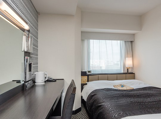 アパホテル＜京成上野駅前＞