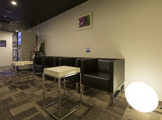 ＦＩＲＳＴ　ＣＡＢＩＮ（ファーストキャビン）　京都烏丸