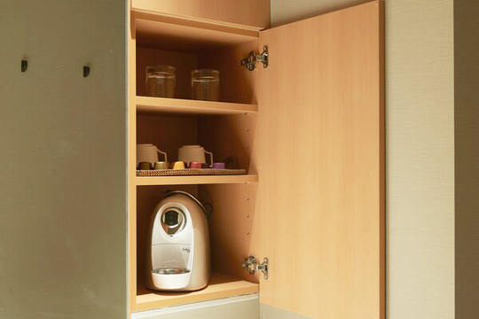 ファーストキャビン（FIRST CABIN）京橋