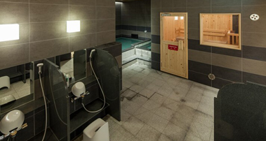 Ｙ’ｓ　ＣＡＢＩＮ　横浜関内