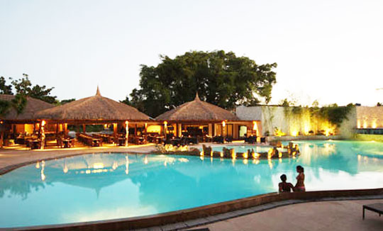 マリバゴ　ブルーウォーター　ビーチ　リゾート