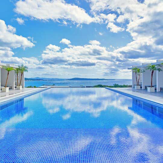 アラマハイナ コンドホテル