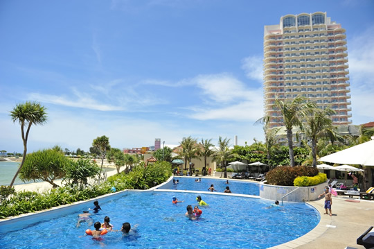 ザ・ビーチタワー沖縄