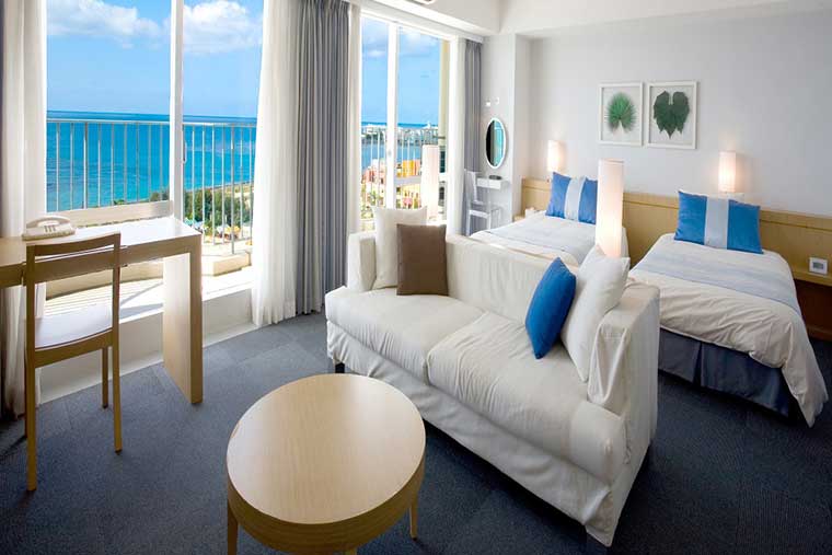 ザ・ビーチタワー沖縄