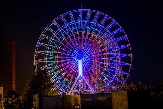 「富士急ハイランド」シャイニング・フラワー