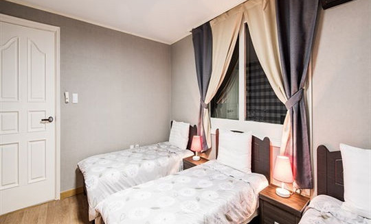 ゴールドヒルゲストハウス