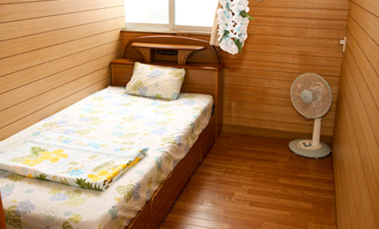 ゲストハウスえみっくす石垣島　＜石垣島＞