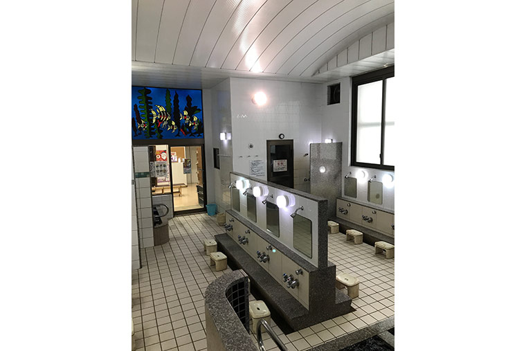 港区　麻布十番　麻布黒美水温泉　竹の湯