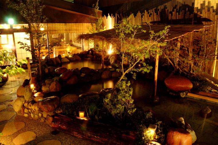 大谷田温泉 明神の湯 露天風呂