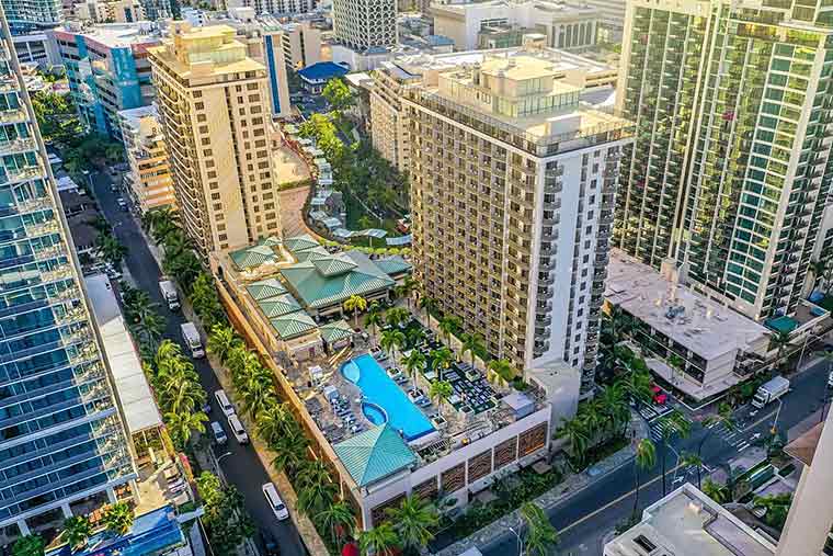 エンバシー　スイーツ　バイ　ヒルトン　ワイキキ　ビーチ　ウォーク