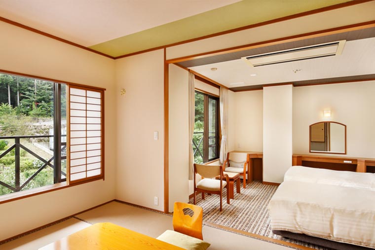 箱根湯本温泉　箱根の森　おかだ