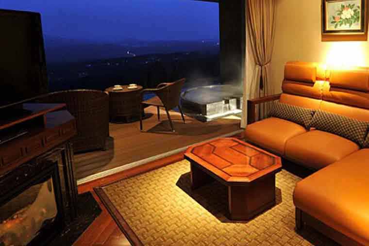 赤倉温泉　赤倉観光ホテル