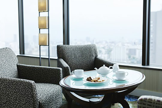 ロイヤルパークホテル