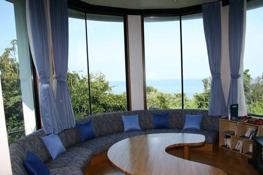 ＡＷＡＪＩ　Ｓｕｎｓｅｔ　Ｃｏｔｔａｇｅ＜淡路島＞