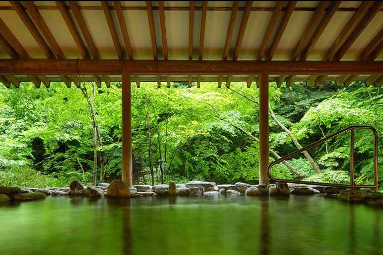 会津東山温泉　原瀧（はらたき）