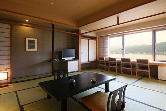 上諏訪温泉 RAKO華乃井ホテル