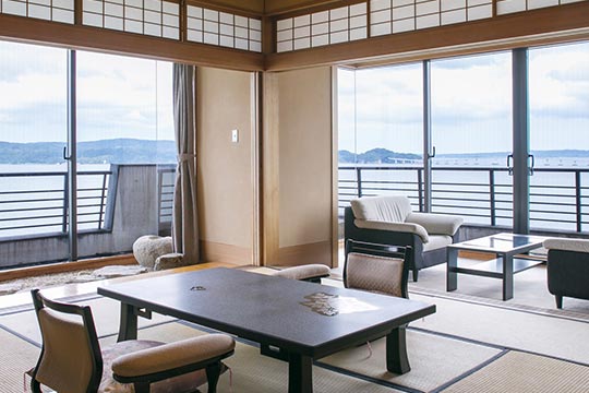 和倉温泉　ゆけむりの宿美湾荘