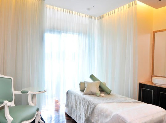 Ｏｋｉｎａｗａ　Ｓｐａ　Ｒｅｓｏｒｔ　ＥＸＥＳ（沖縄スパリゾート　エグゼス）