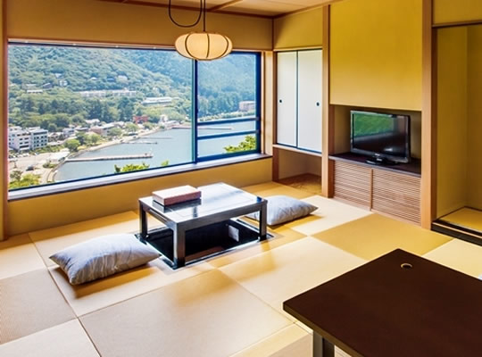 箱根芦ノ湖温泉　和心亭　豊月