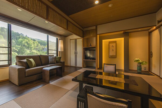 修善寺温泉　瑞の里　〇久（まるきゅう）旅館