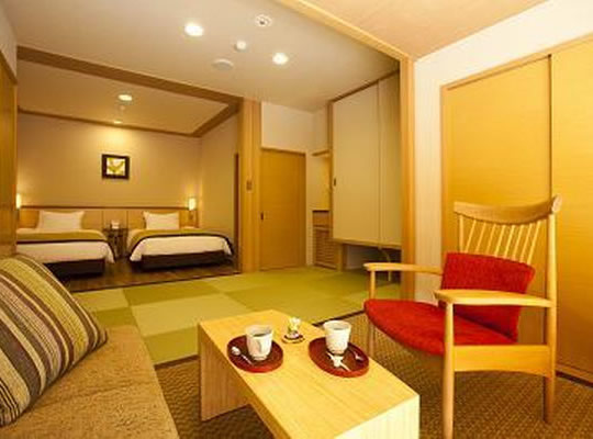 日光湯元温泉　奥日光　森のホテル