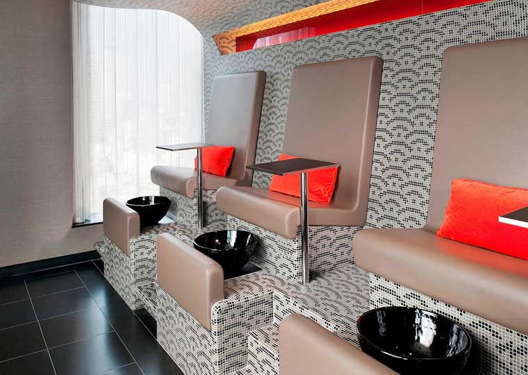 セント レジス ホテル 大阪 IRIDIUM featuring SOTHYS