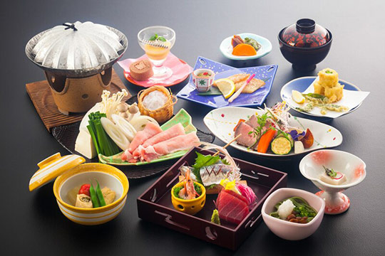 フォレストリゾート　ゆがわら　水の香里