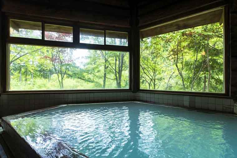 蔵王温泉　ホテル　ハモンドたかみや