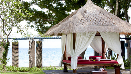 シェラトン　スンギギ　ビーチ　リゾート