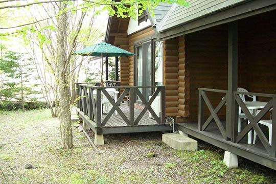 軽井沢LogHOTEL塩沢の森