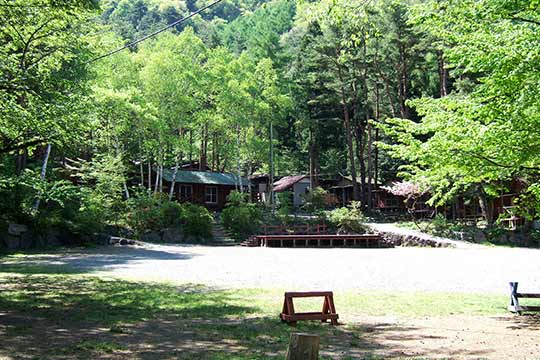 西湖　紅葉台キャンプ場