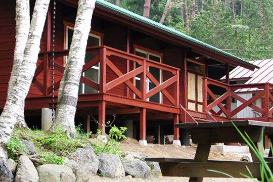 西湖　紅葉台キャンプ場