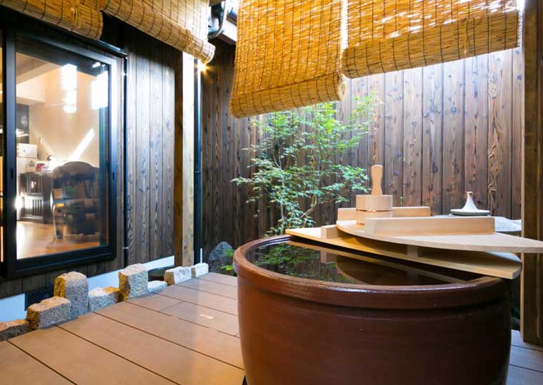 京と家　月の湯空海