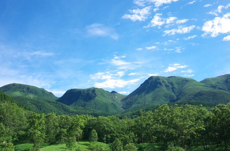 九重連山
