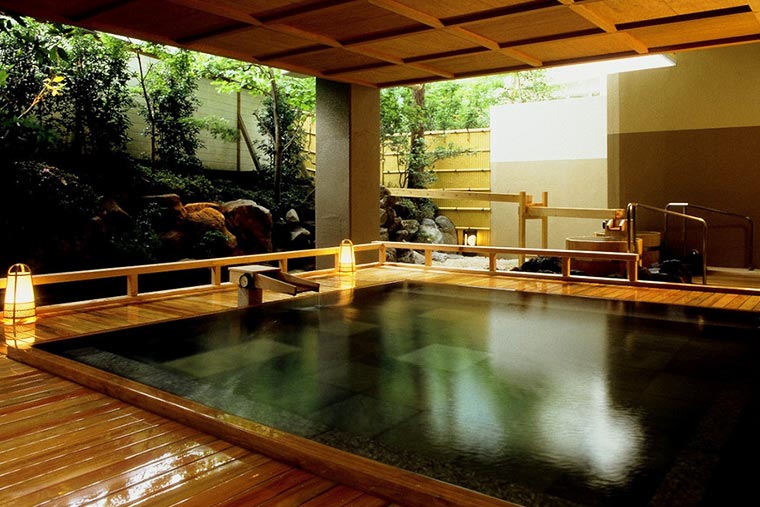 四万温泉　四万グランドホテル