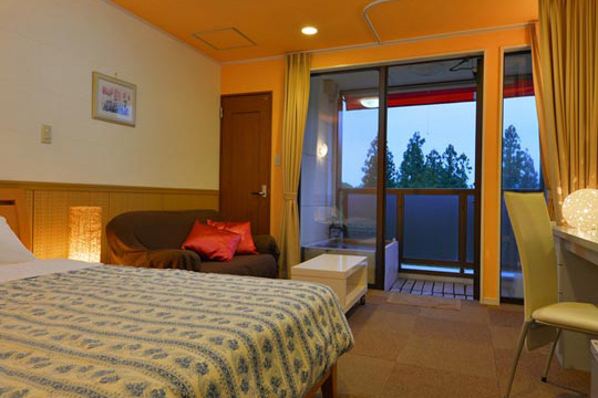 日光温泉　カジュアルユーロ