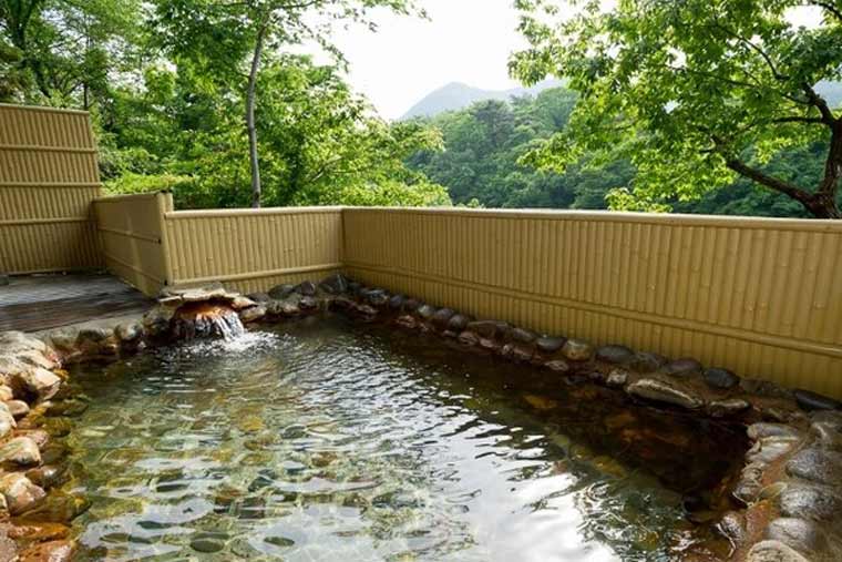鬼怒川温泉　絶景の宿　佳祥坊福松