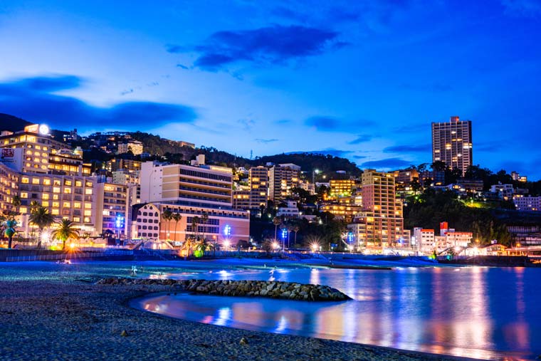 熱海温泉 熱海サンビーチ・ライトアップ