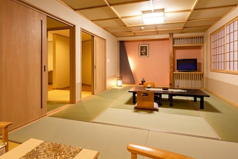 小安峡温泉　旅館　多郎兵衛