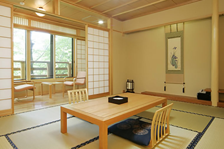 田沢湖高原温泉　ロッジアイリス